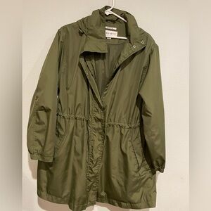 Olive Ava & Viv water resistant hooded jacket. Size X